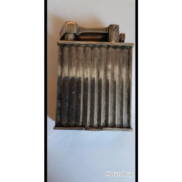Briquet essence PARKER par ALfRED DUNHILL PARIS ann�es 1930.