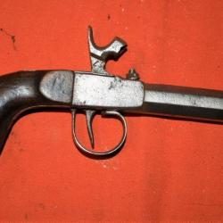 Pistolet  de voyage &agrave; percussion pr&eacute; 19&egrave;  XIXeme    n&deg;3