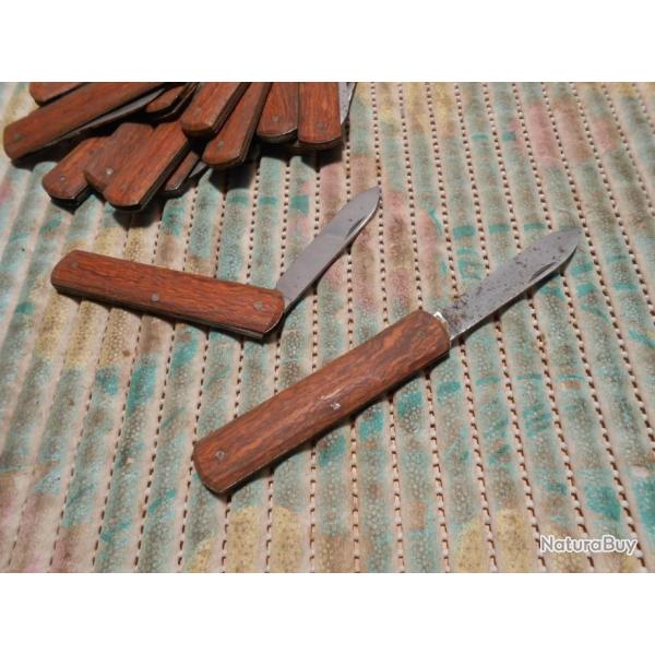 2 petit couteaux2 pliant rectangulaire