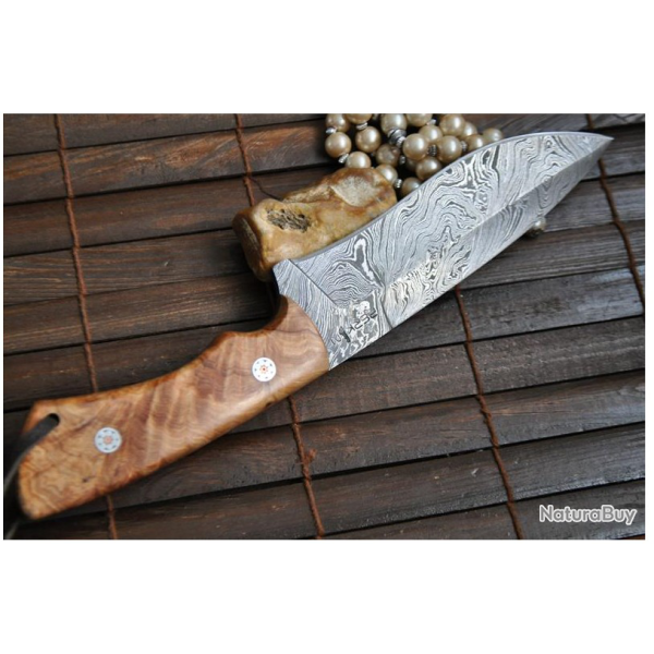 LAME DAMAS - TRAVAIL D'ARTISAN - MANCHE NOYER SERTI