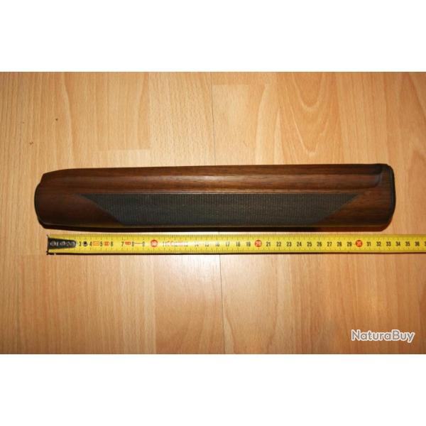 devant longuesse fusil BERNARDELLI entaillage doit contre le boitier - VENDU PAR JEPERCUTE (D20P152)