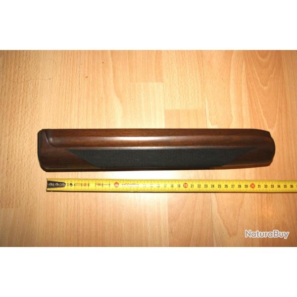 devant longuesse fusil BERNARDELLI entaillage doit contre le boitier - VENDU PAR JEPERCUTE (D20P153)