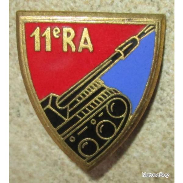 11� R.A, flamme noire, �mail