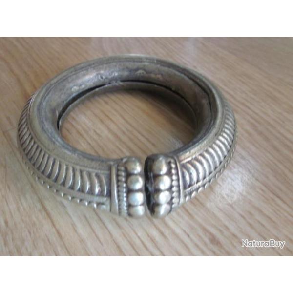 bracelets d esclave en bronzes art ethnique afrique
