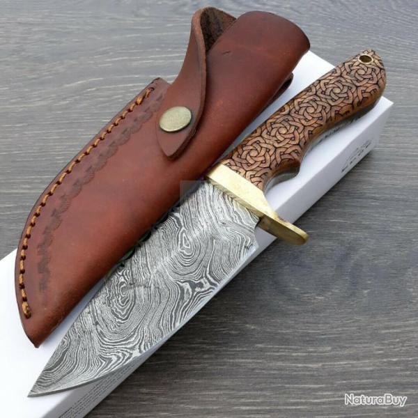 DM1208 Couteau Damas Celtic Knot Hunter Damas 256 Couches Manche Bois Etui Cuir