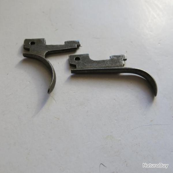 VENDU PAR CUIRASSIER11 N� 2 PAIRE DE DETENTES POUR FUSIL HAMMERLESS MAS CAL 12