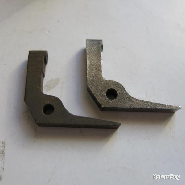 VENDU PAR CUIRASSIER11 N 10 PAIRE DE CHIENS   JUXTAPOSE MAS  CAL 12 ( SANS PERCUTEUR)