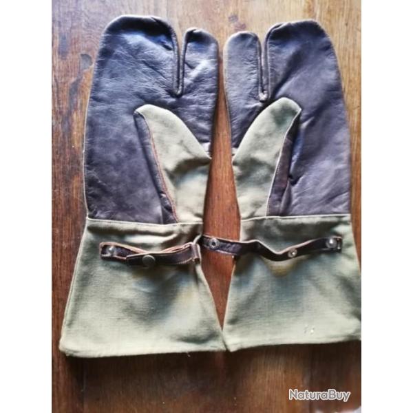 Gants pour troupes motoris�es Arm�e Fran�aise fabrication Le grillon � Saint-Etienne