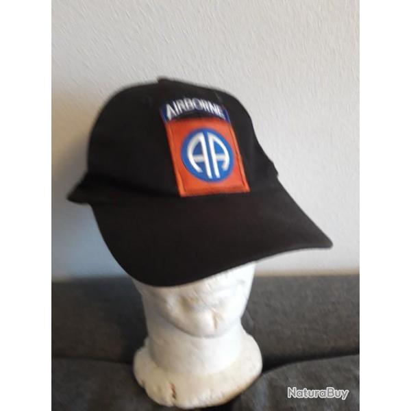 CASQUETTE NOIRE TYPE BASEBALL "82 EME AIRBORNE"