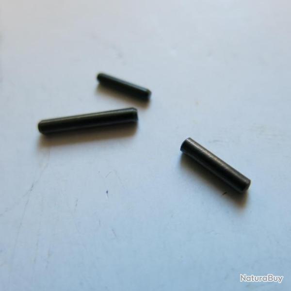 VENDU PAR CUIRASSIER11  LOT DE TROIS GOUPILLES  PISTOLET ALARME RECK 8 MM P6-P8-P10 (REF3-11-22)