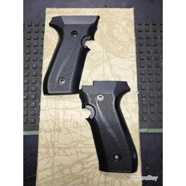 plaquettes pistolet Ekol firat Magnum (2009)