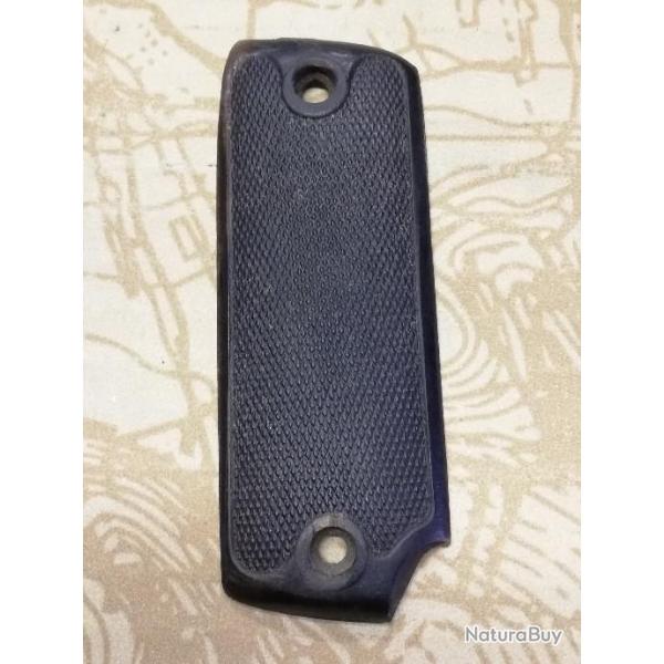 plaquette en corne � identifier (b)