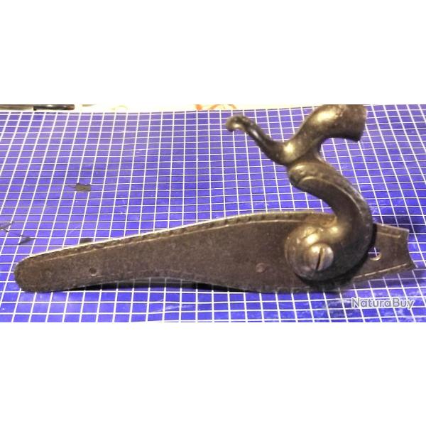 Platine ancienne � percussion PL 115B