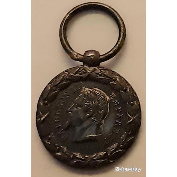 M�daille comm�morative Campagne d'Italie 1859. Petit et grand mod�le.