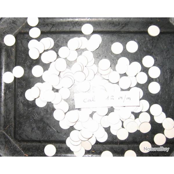 Baisse  de  prix...  100  Cartons  blancs  calibre  12  mm  ( carabine  de  jardin ) .