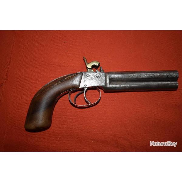 Pistolet � canons superpos�  XIX�me  n�3A