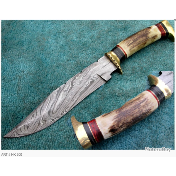 COUTEAU DE CHASSE - LAME DAMAS ET BOIS DE CERF (2)