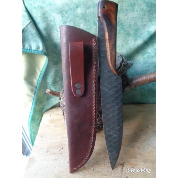 Couteau Damas Lame 256 Couches Martel�e Manche Bois Etui Cuir DM1202