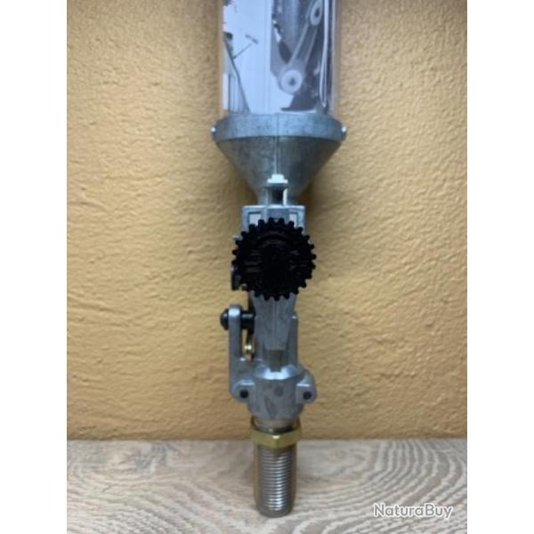 Vis de r�glage noir pour doseuse � poudre dillon 550, XL 650, XL 750, XL 1050, RL 1100