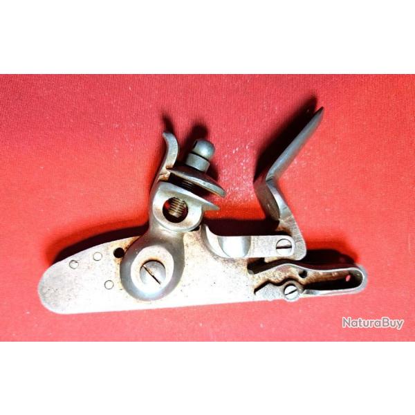 Platine � Silex Espagnol   pour armes (XIXe)