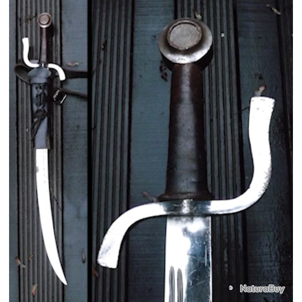 TRES RARE GRAND & MASSIF SABRE/EPEE PALASH DE TYPE ORIENTAL AVEC BAUDRIER COMPLET