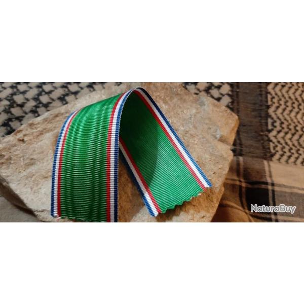 Ruban de m�daille Ancien Combattant  ( Longueur : 15 cm )