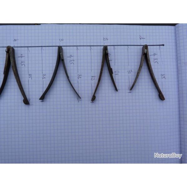 Ressort bi-lames pour platine de fusil a chiens