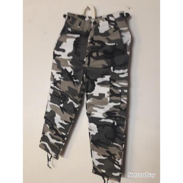 PANTALON ENFANT TYPE URBAN CAMO