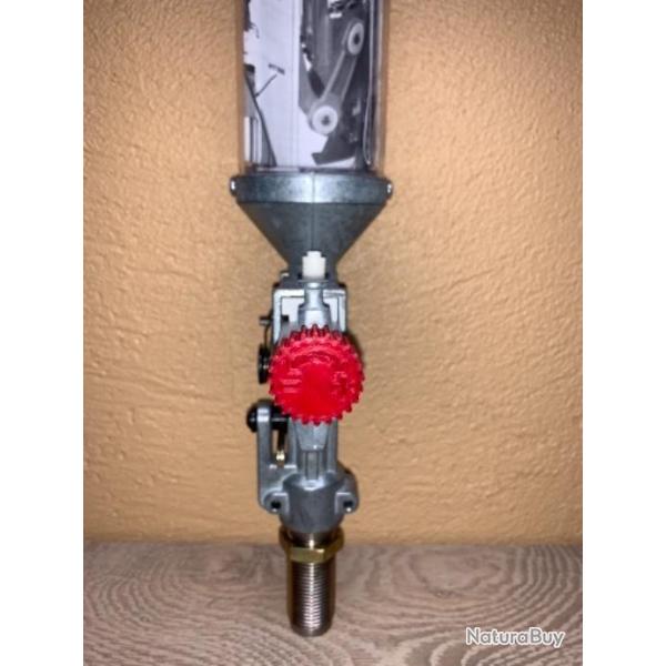 Vis de r�glage rouge pour doseuse � poudre dillon 550, XL 650, XL 750, XL 1050, RL 1100
