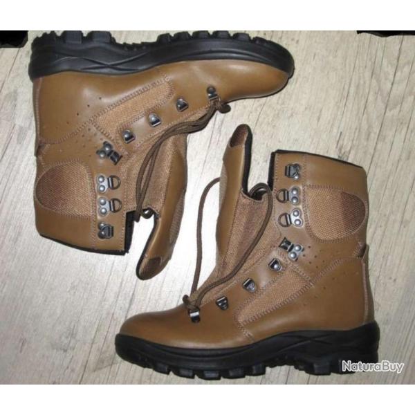 Rangers sable f�lin neuves taille 39