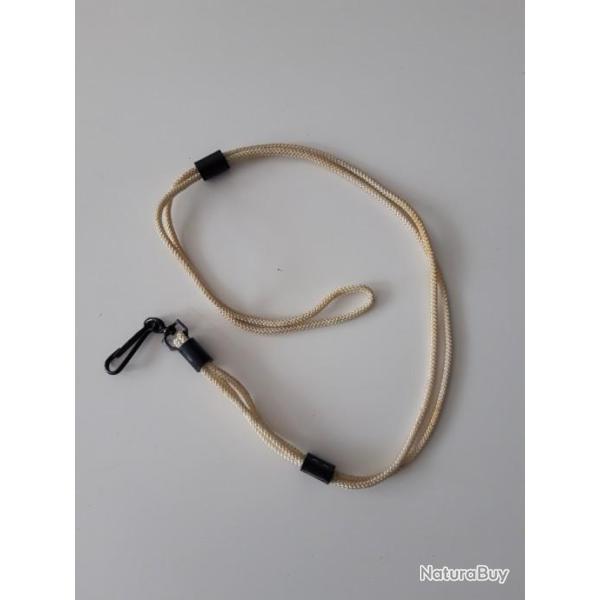 DRAGONNE EN CORDE BLANCHE POUR ARME DE POING