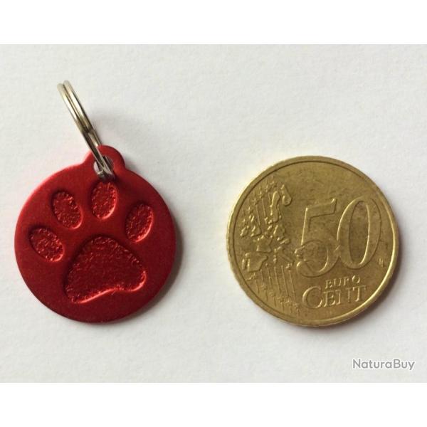 MEDAILLE Grav�e chien moyen rouge 25 mm "patte" en relief alu personnalisation offerte