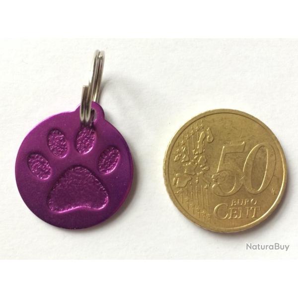 MEDAILLE Grav�e chien moyen violette 25 mm "patte" en relief alu personnalisation offerte