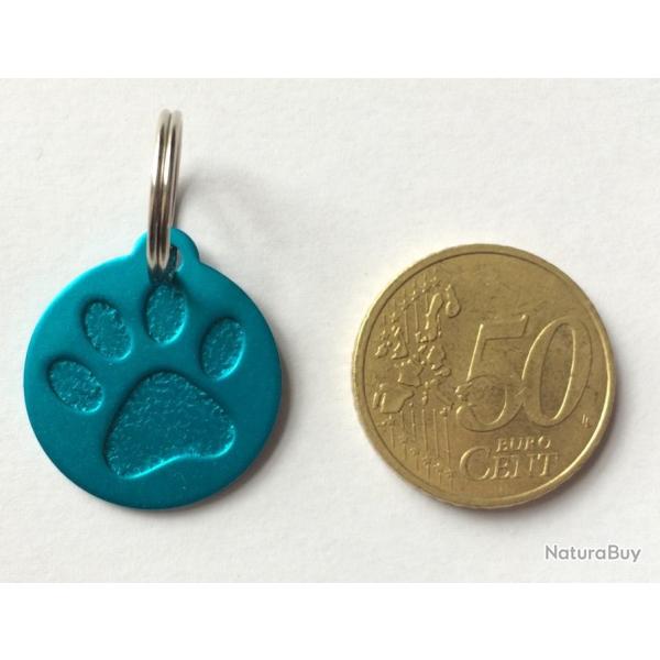MEDAILLE Grav�e chien moyen bleu clair 25 mm "patte" en relief alu personnalisation offerte
