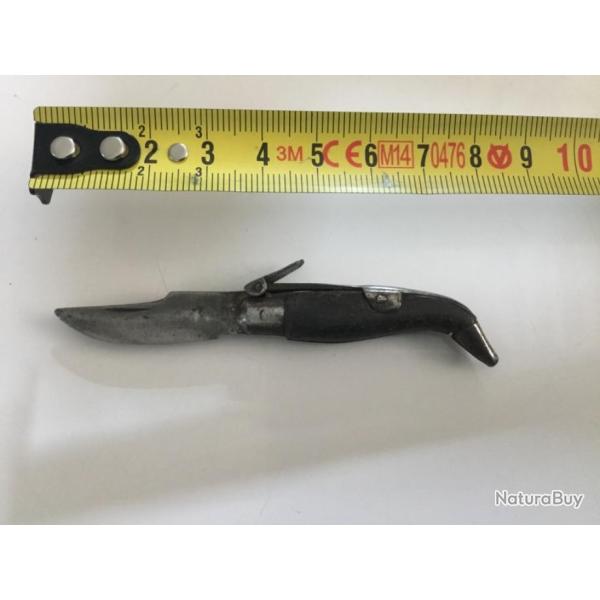 Petit couteau pliant