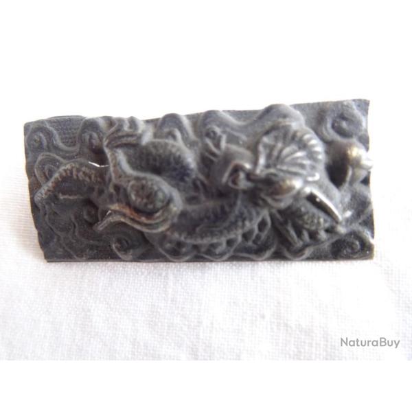 JM16) menuki ,,pour  sabre  japonais