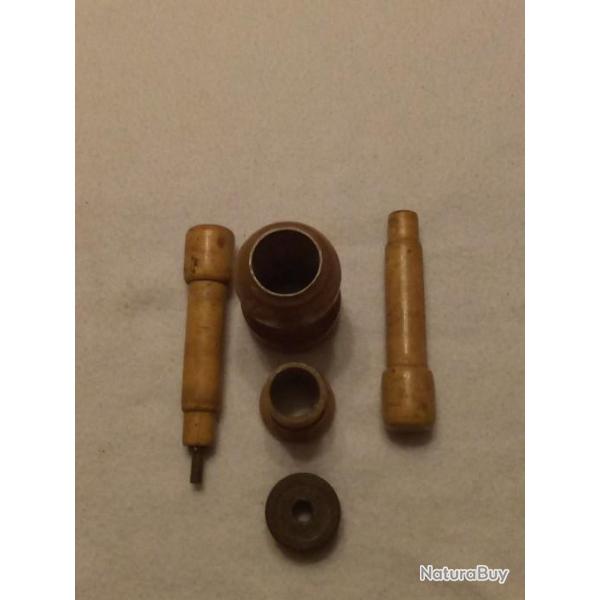Vd ancien   amorceur desamorceur  en bois calibre 16 pour collectionneurs ou rechargement