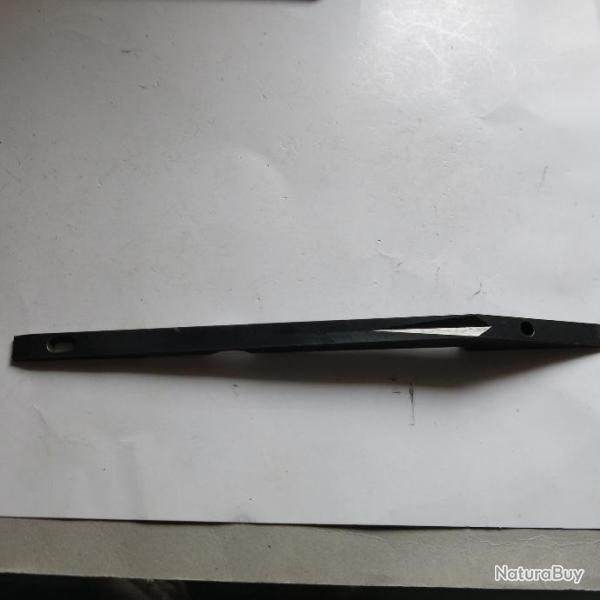 VENDU PAR CUIRASSIER11 N� 4 BANDE DE BATTUE FER  A FIXER PAR VIS CARABINE DE CHASSE