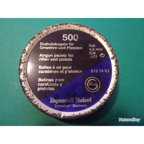 1 boite ancienne en fer avec des plombs diabolo pour carabine ou pistolet � air comprim� en cal: 4,5