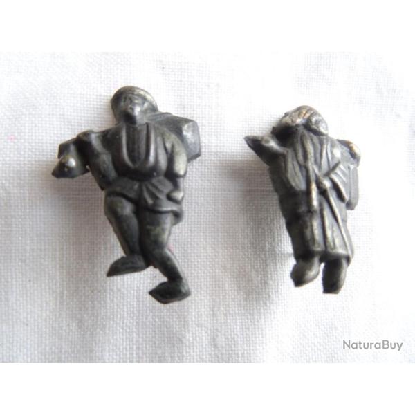 jm30) deux menuki  ( presque identiques ) pour sabre  japonais