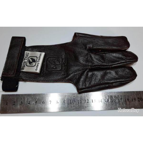 Gant 3 Doigts pour le Tir � l'Arc BuckTrail Cuir Full Palm Marron Fonce Kaprina Avec Renfort Medium