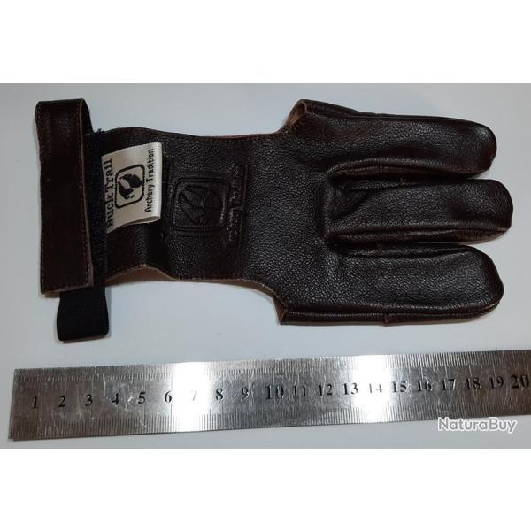 Gant 3 Doigts pour le Tir � l'Arc BuckTrail Cuir Full Palm Marron Fonce Kaprina Avec Renfort Large