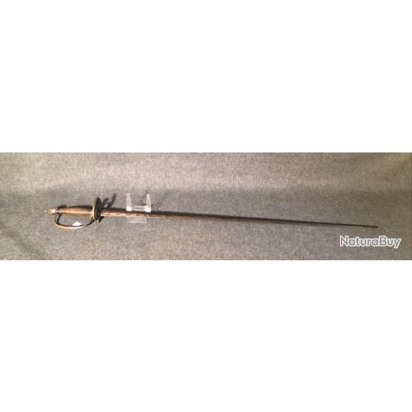 Ep�e de cour ancienne