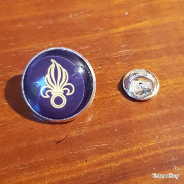 Pin's metal Argent� 2cm legion etrangere