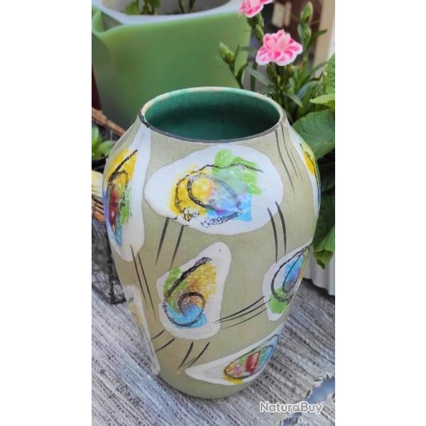 Vase en C�ramique de bonne qualit� ( Livr� par Happy post 11�)