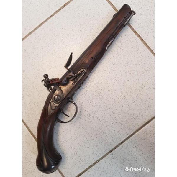 Beau pistolet � silex 18ieme siecle sign� Penel Freres