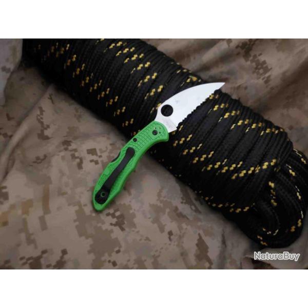 Couteau Spyderco Salt 2 Green Lame Acier LC200N Serr Manche FRN Lockback Clip Made Japan SC88FSWCGR2