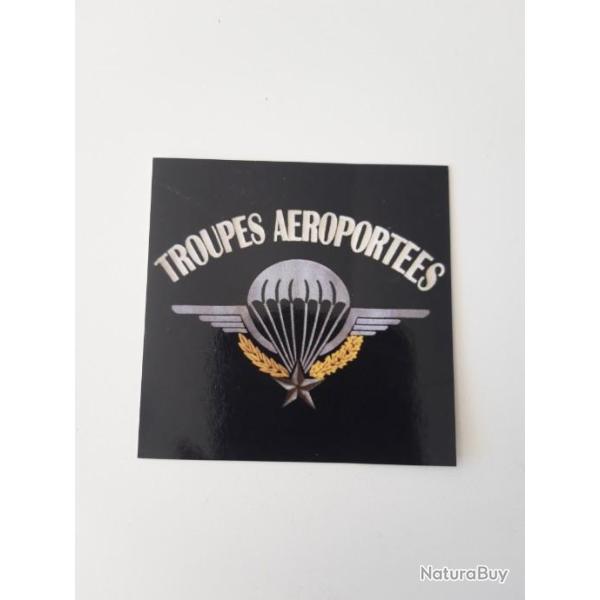 AUTO-COLLANT DES "TROUPES A�ROPORT�ES"