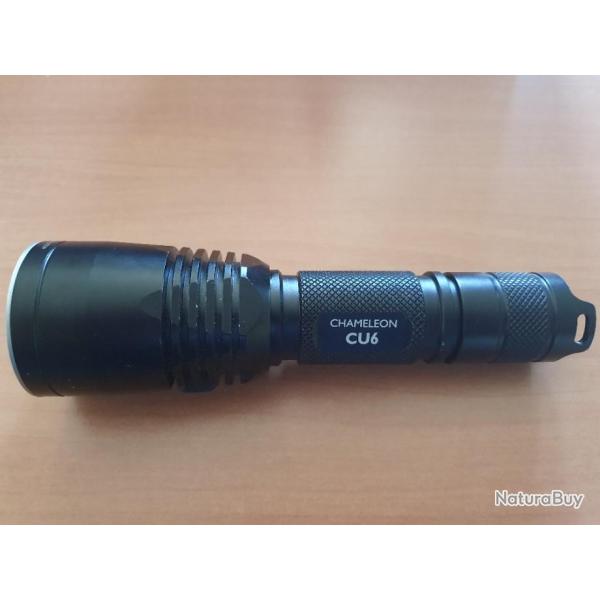 Lampe torche NITECORE Chameleon Ultraviolet - CU6 - 440Lm - Avec accu