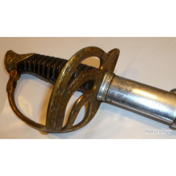 Beau sabre lame grave POUR LE ROI ET LA PATRIE Officier Belgique ORIGINAL